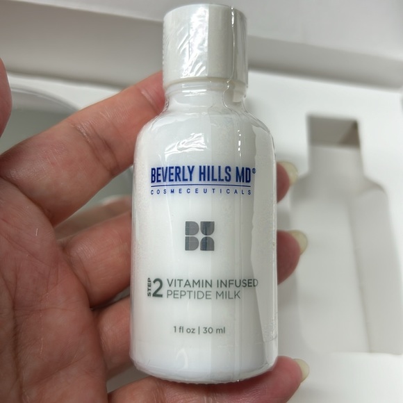 🖤NEW💕Resurface + Restore Youth Revealing System™ by Beverly Hills MD - Picture 6 of 10